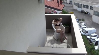 Spying on my young roommate masturbating on the balcony